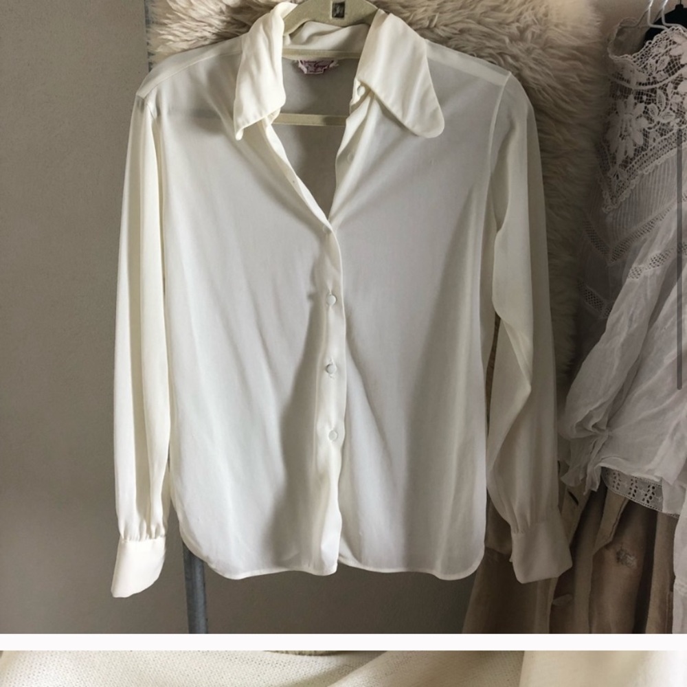 Button down blouse - Picture 3 of 5